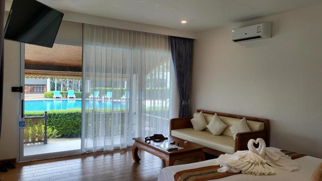 Hotel Aura Samui - Sha 4*