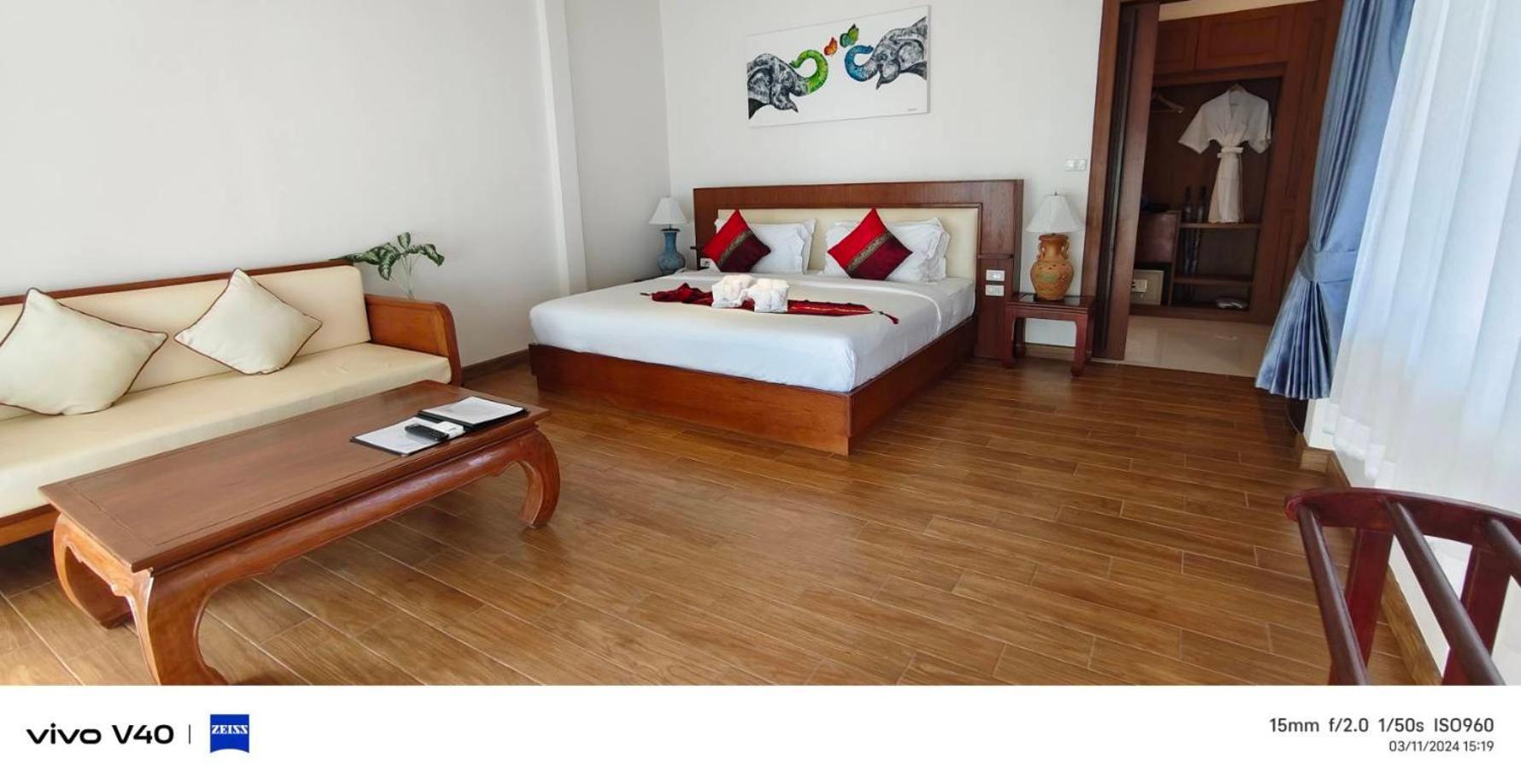Aura Samui - Sha Hotel